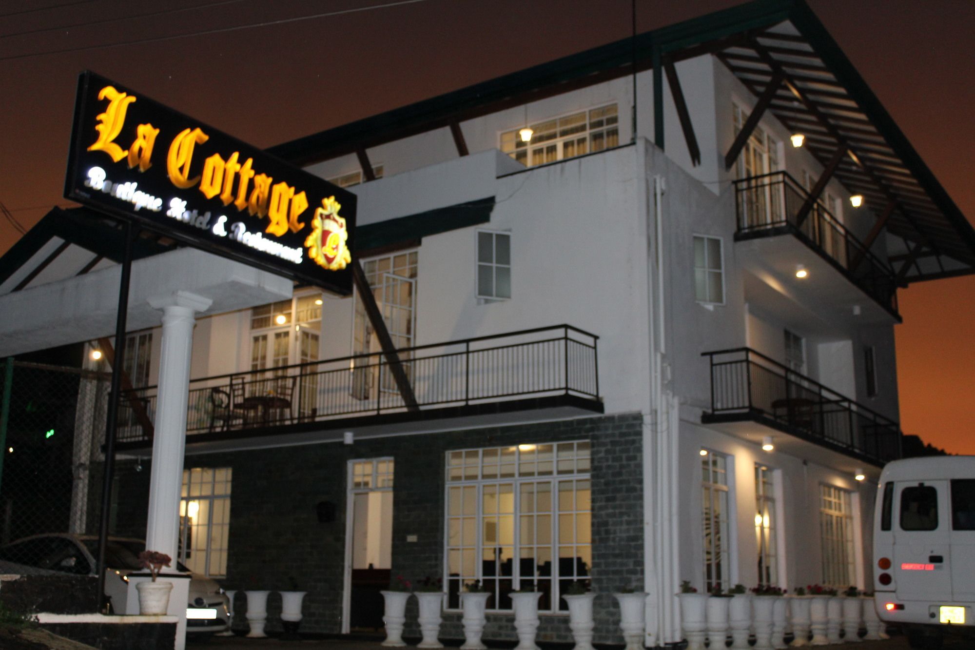 La Cottage Boutique Hotel & Restaurant Nuwara Eliya Exterior foto